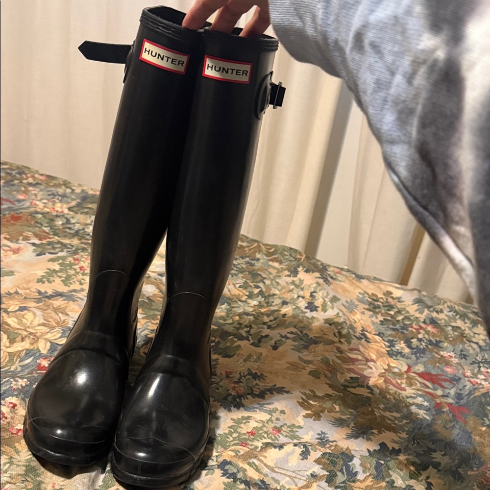Hunter Classic Black Rain Boots